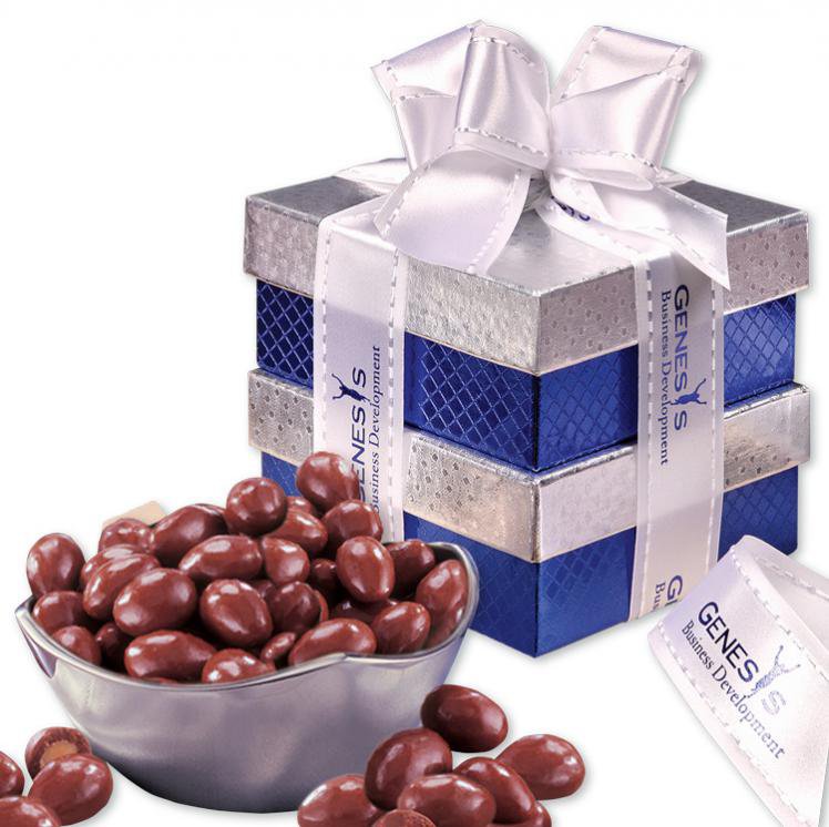 Rombeâ„¢ Four-Point Bowl with Chocolate Covered Almonds