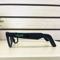 Smart Glasses w/ AI Translation