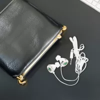 OG Max Wired Earbuds