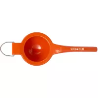Kitchi Orange Squeezer