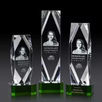 Delta 3D Award on Base - Green