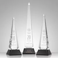 Helmsley Obelisk - Black