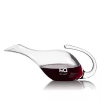Reyna Carafe
