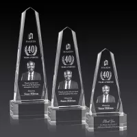 Geneva 3D Award on Base - Clear