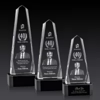 Geneva 3D Award on Base - Black