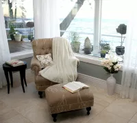 Opulence Throw
