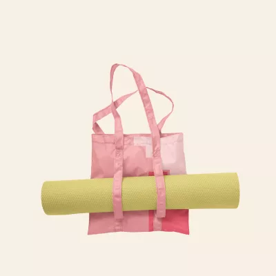 Main Squeeze Tuck & Toss Yoga Tote