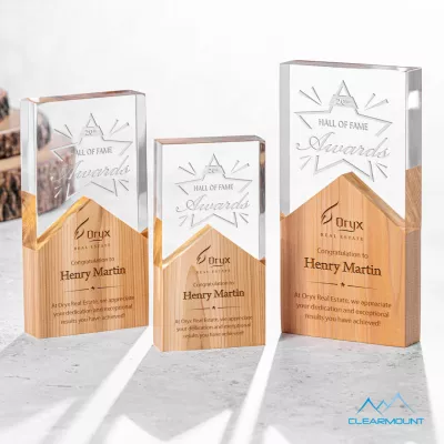 Montagnes Award