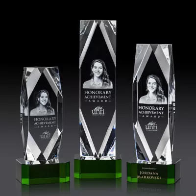 Delta 3D Award on Base - Green