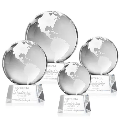 Globe Award on Robson Base - Clear