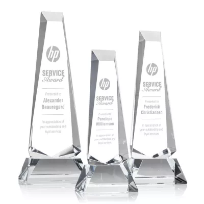 Rustern Obelisk Award on Base - Clear