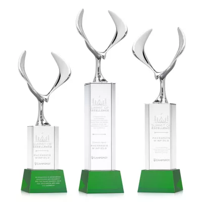 Maverick Eagle Award on Belcroft Base - Green