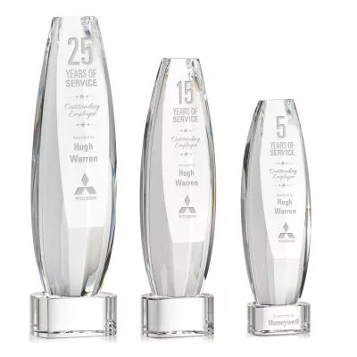 Hoover Award on Paragon Base - Clear