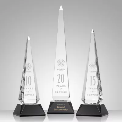 Helmsley Obelisk - Black