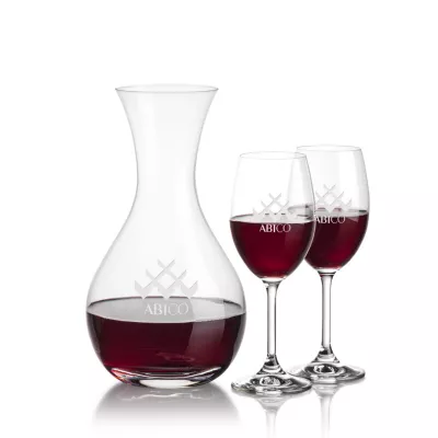 Adelita Carafe & Naples Wine