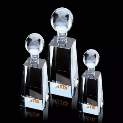 Hampton Globe Award