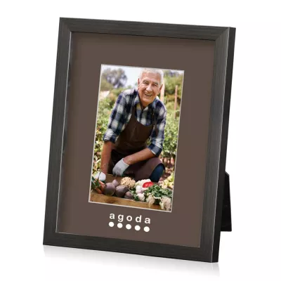 Luton Frame