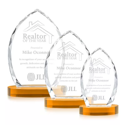 Wilton Award on Alberton Base - Amber