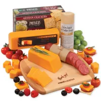 A Taste of Wisconsin Snack Board w/Cleaver